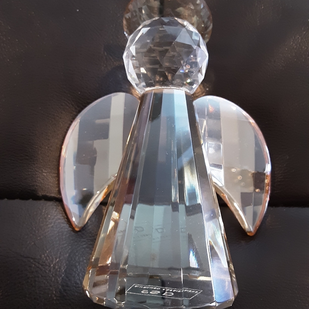Crystal Angel - Picture 2 of 7